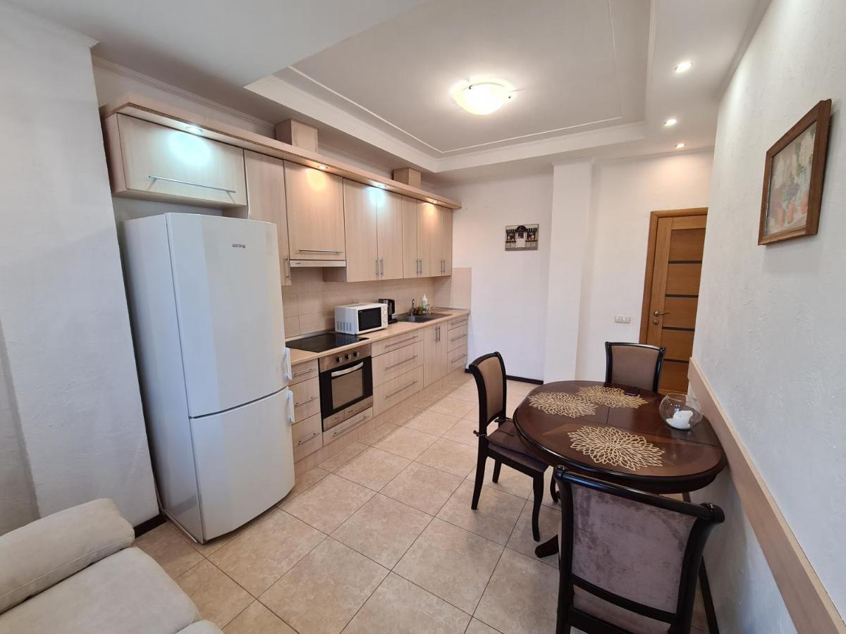 Sigurd Hall Apartments Odessa Extérieur photo